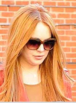 Lindsay Lohan yeni saç rengi Lindsay Lohan yeni saç rengi